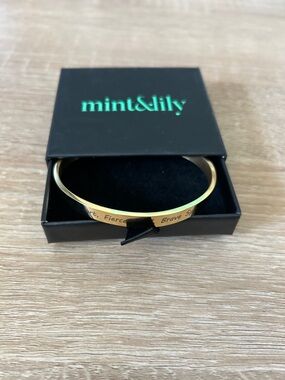 mint&lily Gold Inspirational Engraved Bracelet
